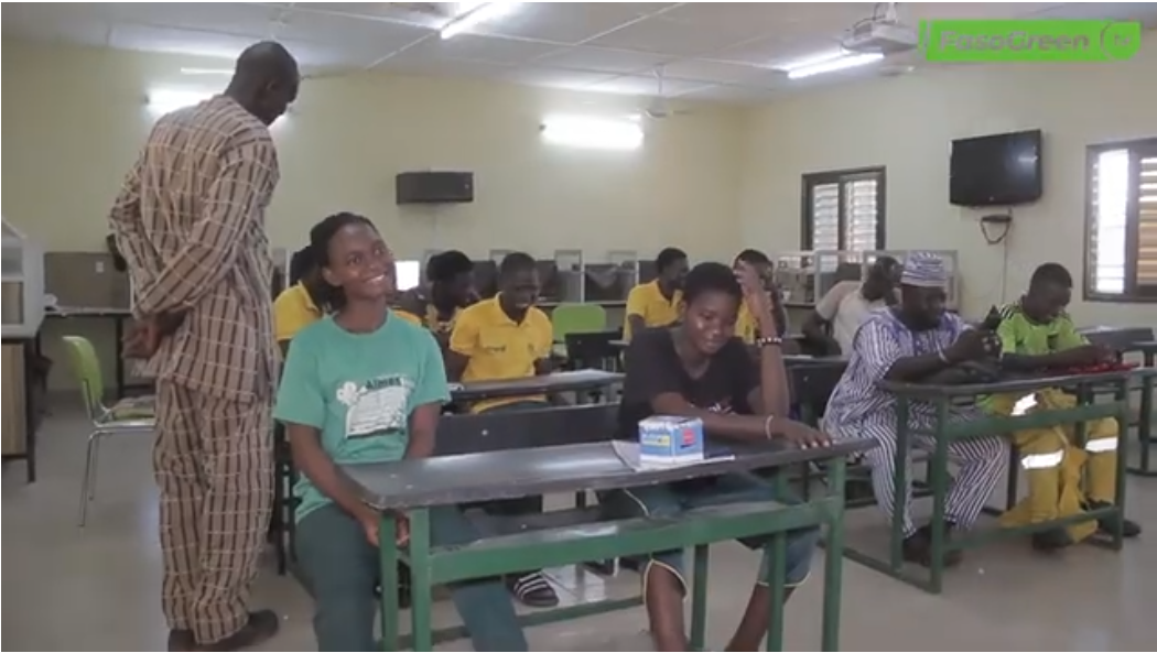 AVANT5 Production de bio intrants : Deux jours pour outiller les élèves du lycée technique 3AE