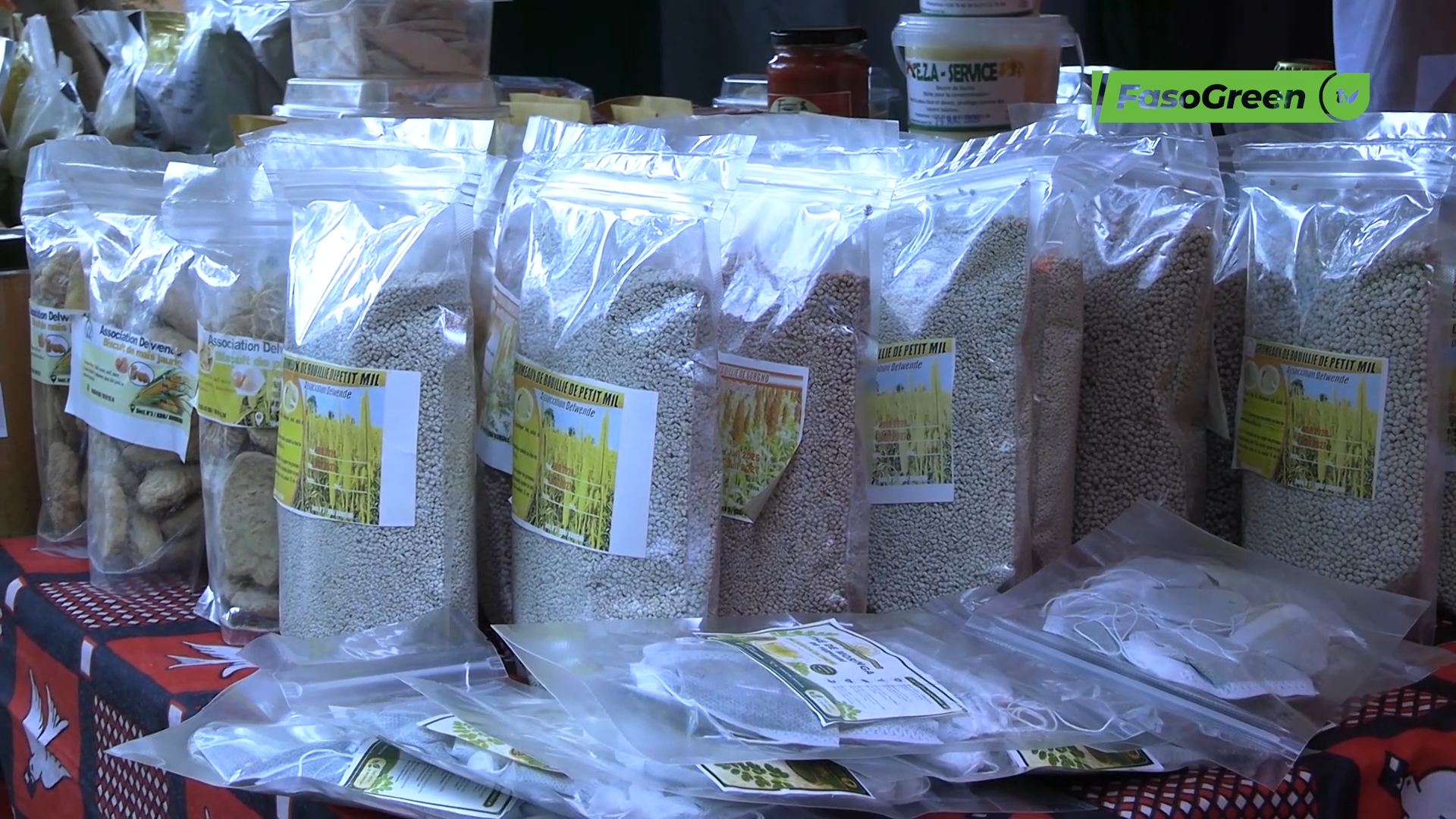CAP 3 Bobo-Dioulasso : les Femmes Handicapées Unies du Houet transforment les produits de la forêt